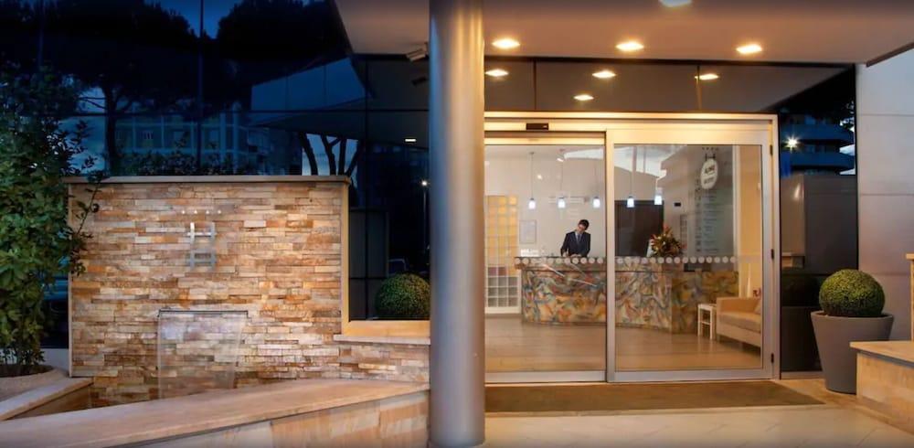 Hotel Artis Roma Ngoại thất bức ảnh