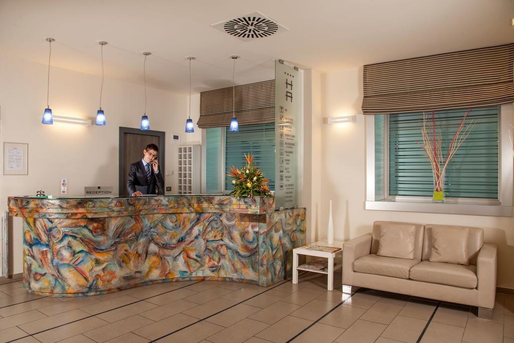 Hotel Artis Roma Ngoại thất bức ảnh