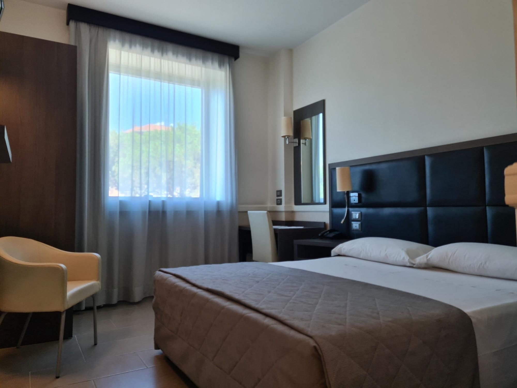 Hotel Artis Roma Ngoại thất bức ảnh