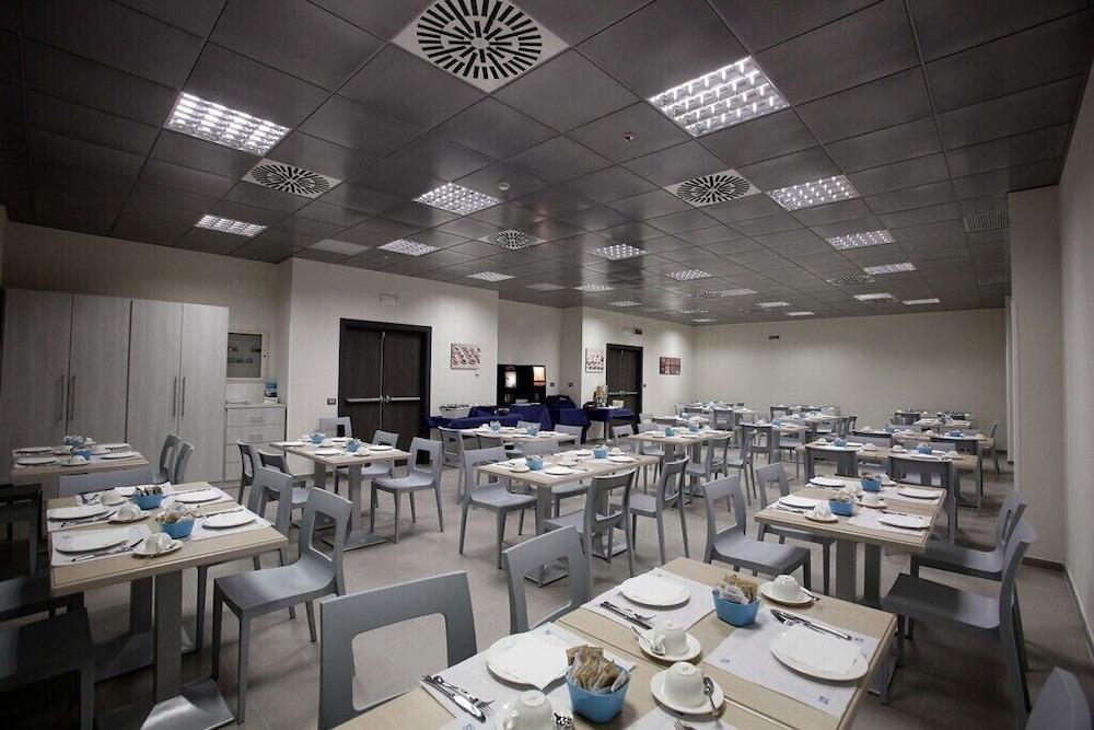 Hotel Artis Roma Ngoại thất bức ảnh