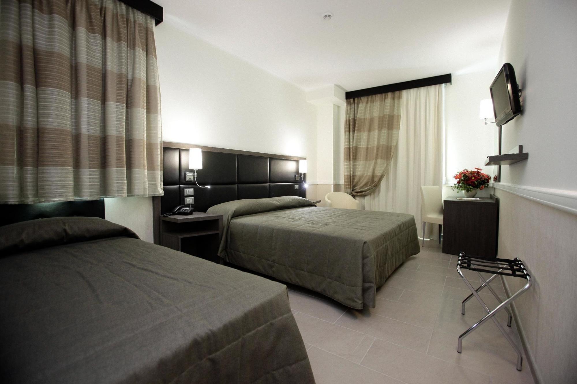 Hotel Artis Roma Ngoại thất bức ảnh