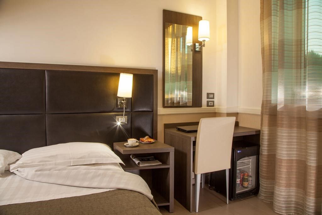 Hotel Artis Roma Ngoại thất bức ảnh